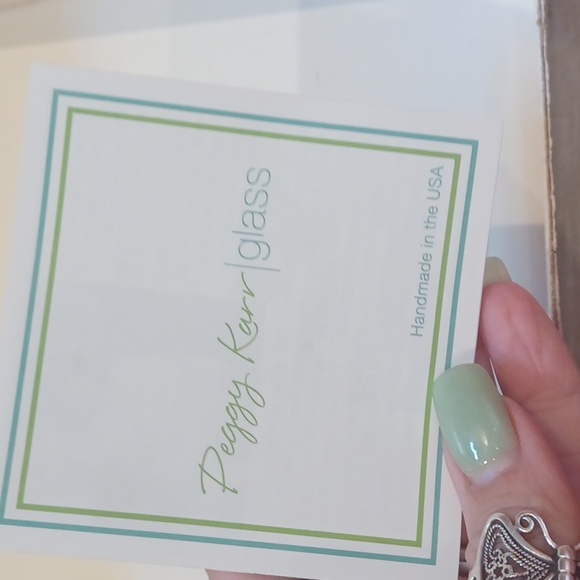 Peggy Karr Glass New Fused Glass 8" Pine Cones & Holly Plate - Picture 4 of 8